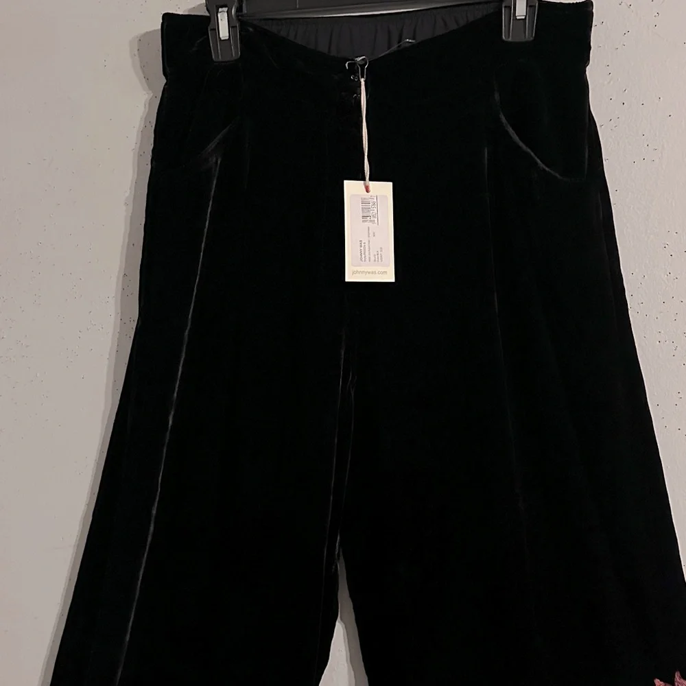 NWT Johnny Was Black Embroidered Wide-Leg Pants with embroidery - Picture 3 of 9
